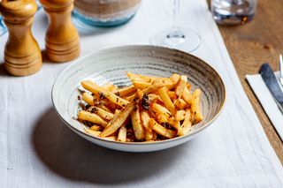 Cartofi prăjiți cu trufe