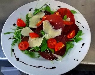Carpaccio de bresaola