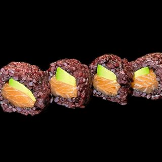 376. Dark uramaki sake avocado