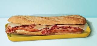 Bocadillo De Bacon Y Queso