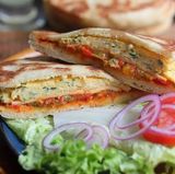 Chapati Omelette Thon