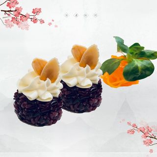 42. Black snowball - 2 pezzi