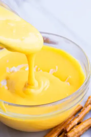 Sos Cheddar cascaval