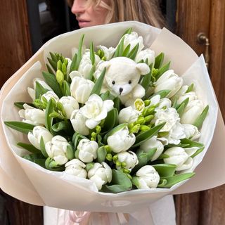 Sweet Teddy Tulips - 31 Tulips Blancos
