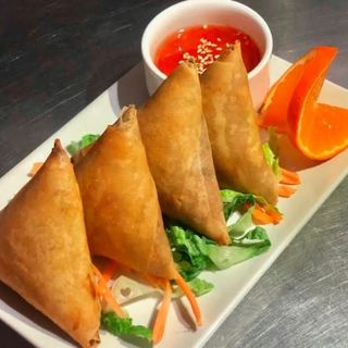 Samosas (4 Uds.)