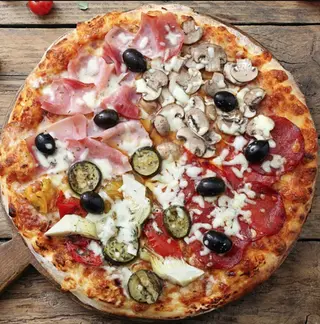 Pizza Cuatro estaciones (33 cm.)