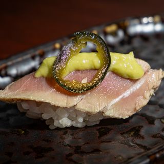 Niguiri Tataki De Toro