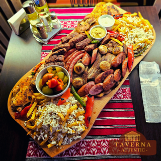 Platou Autentic pentru 6-8 persoane