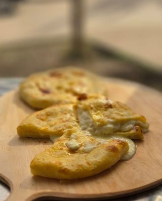 ხაჭაპური მეგრული 8 ნაჭრიანი