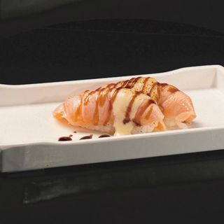 134. Nigiri phila