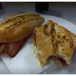 Bocadillo De Jamón Ibérico Recebo