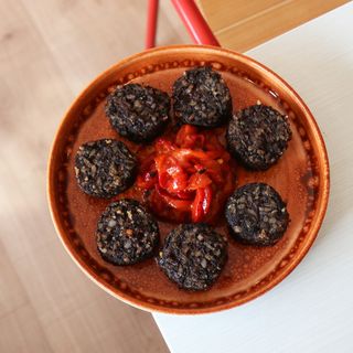 Morcilla de burgos con pimientos