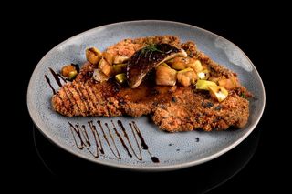 Snitel de vita cu foie gras