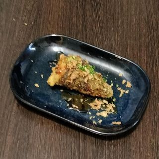 U91a - Temaki Salmao  frito com molho mix  ( 1 unidade )