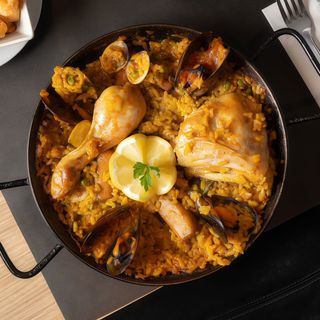 Paella Mixta (Tamaño Personal)