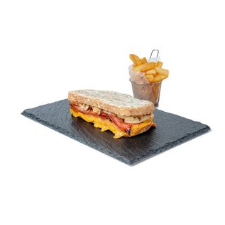 Tosta de Frango Provençal com Batata