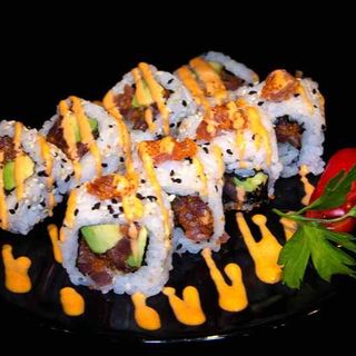 Uramaki Spicy Sake