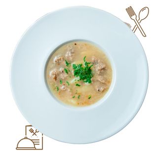 Sopa con Masa Casera y Mollejas de Pollo