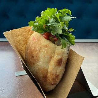 Піта цілий сніданок