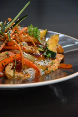 Chicken Sweet & Sour with vegetables and rice