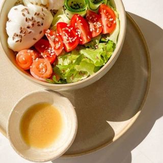 Bowl salmon and quinoa
