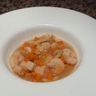 Gamberi con anacardi