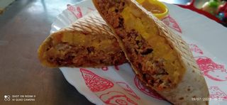 Tacos Viande Hachée + Petite Salade + Boisson 