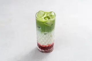 Ice Strawberry Matcha