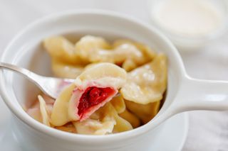 Вареники з вишнею (230г)