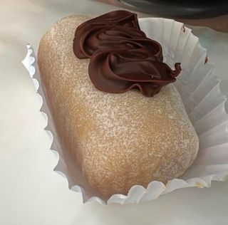 ⁠Coxinha Nido c/ Nutella