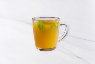 Манго с облепихой и базиликом