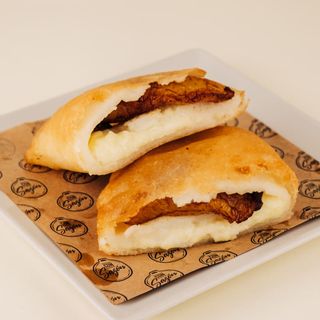 Empanada plátano y queso
