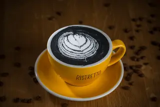 Charcoal latte