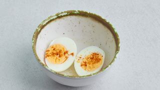 Jajko na twardo