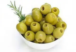 Tapa De Olivas Rellenas De Anchoas