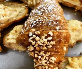 Croissant Almond 
