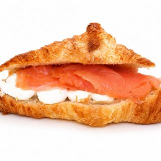 Mini Croissant de salmón 