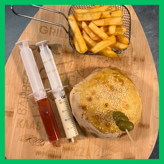 Pileci TANBURGER + Pomfrit + Coca Cola COMBO