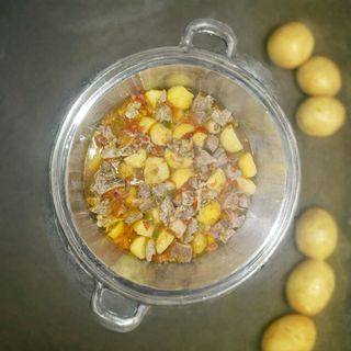 Irish potatoes with beef katogo