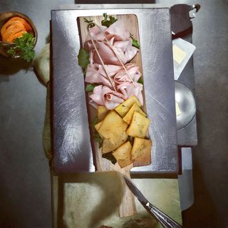 Panelle e mortadella 1 pezzo