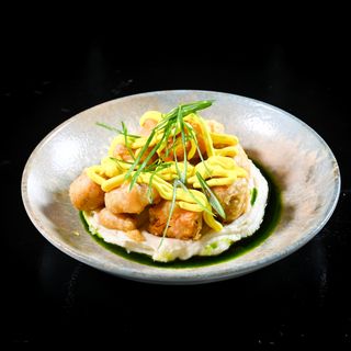 Gogoșele de somon cu piure de cartofi - 340 gr 