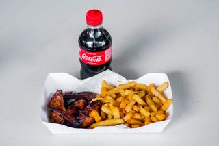 5 winglets + chips and soda