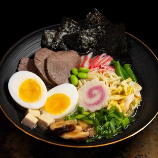  КЛАСИЧНИЙ РАМЕН З ТЕЛЯТИНОЮ