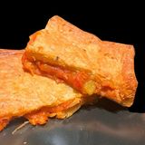Empanada Hojaldre (Porción)
