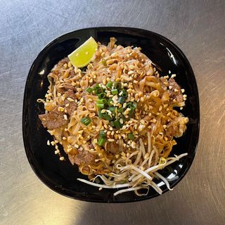 Pad Thai z wołowiną