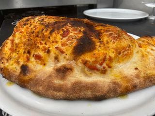 Pizza Calzone (33 Cm.)