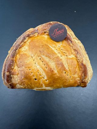 Empanadilla De Atún Y Pisto