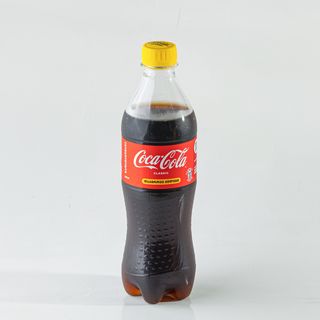 კოკა-კოლა კლასიკი ბოთლი 0.5ლ
