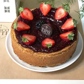 CHEESECAKE - MEDIA