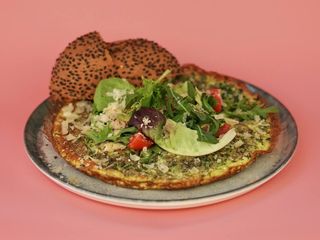 Фрітата зі шпинатом та куркою (390г)